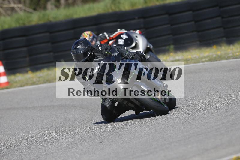 /05 07.04.2026 Cornu Master School ADR/Gruppe gruen/8